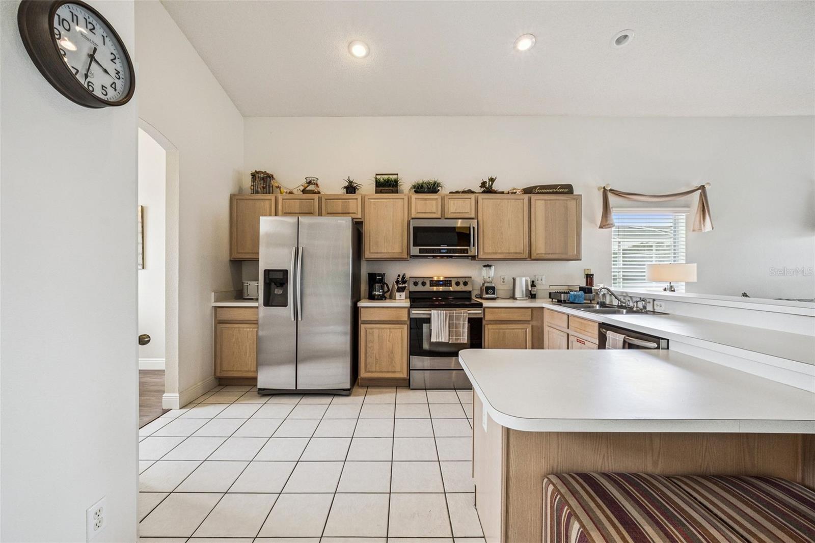 563 BAILEY CIR, DAVENPORT, FL, 33897