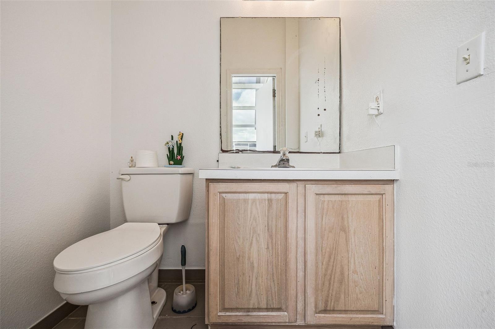 563 BAILEY CIR, DAVENPORT, FL, 33897