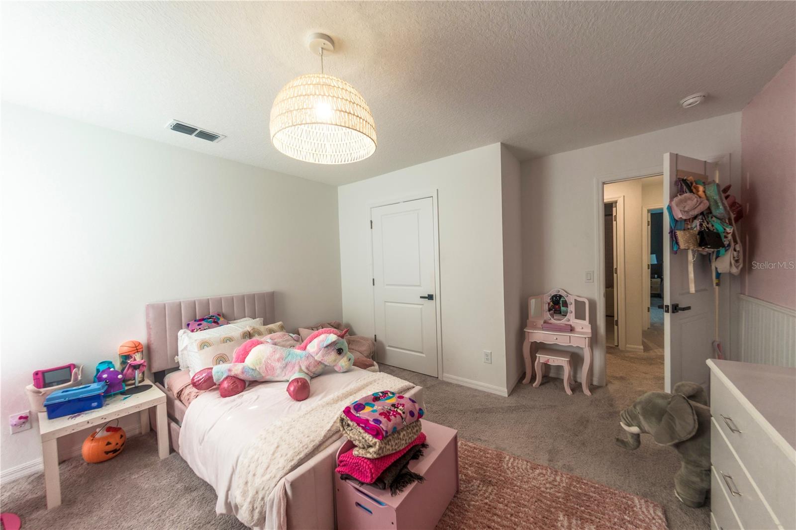 671 SPLIT HOOF DR, ST CLOUD, FL, 34771