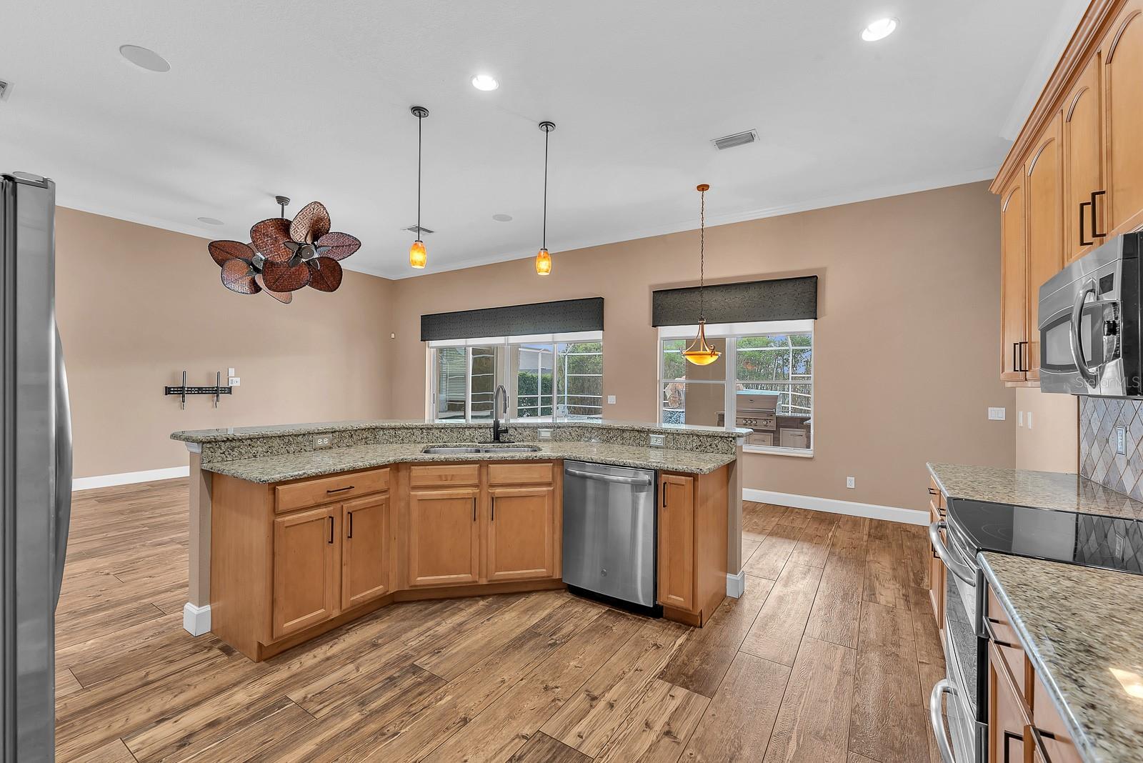 2809 DURANT TRAILS BLVD, DOVER, FL, 33527