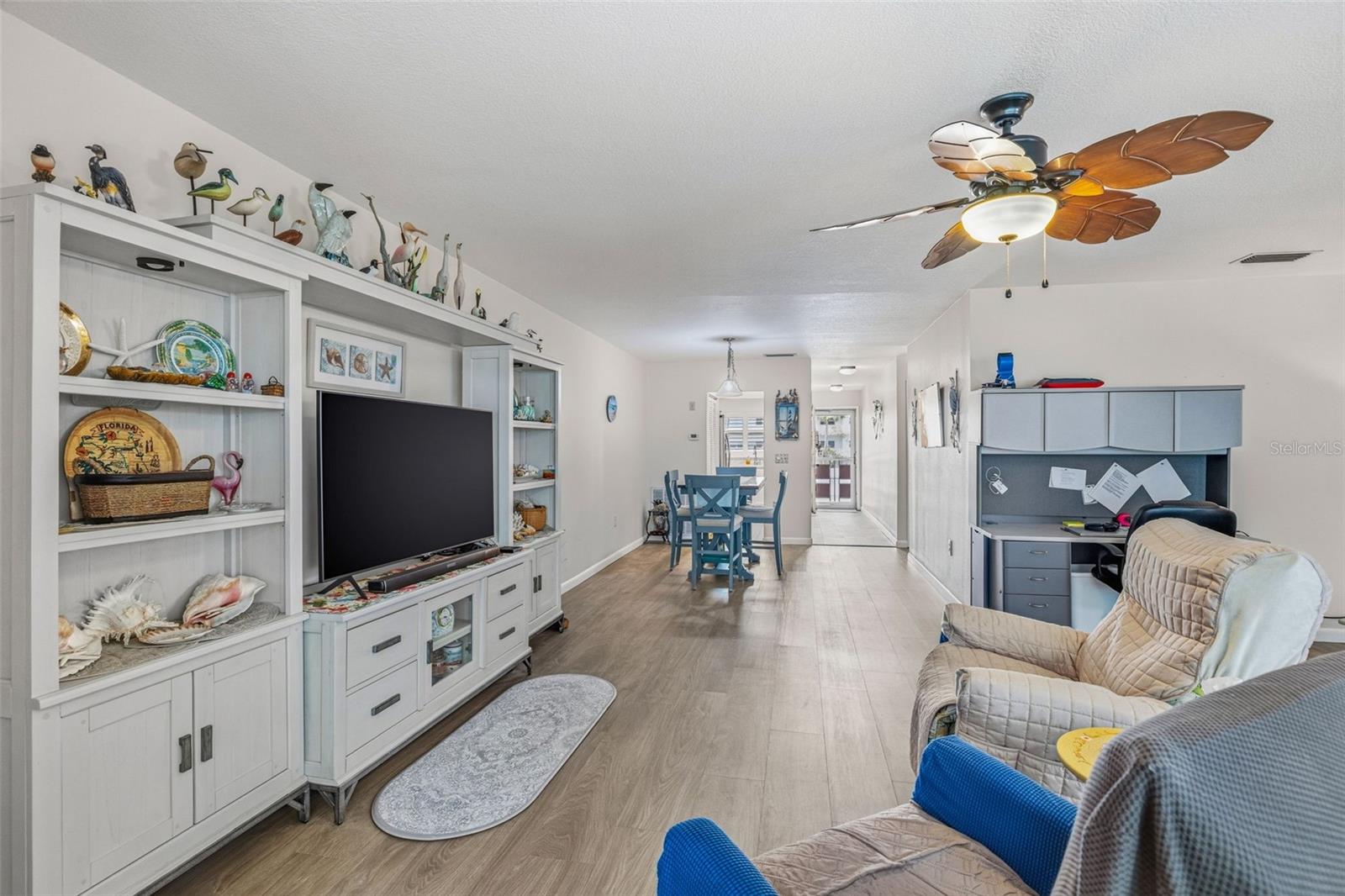 Open living space with flexible layout options