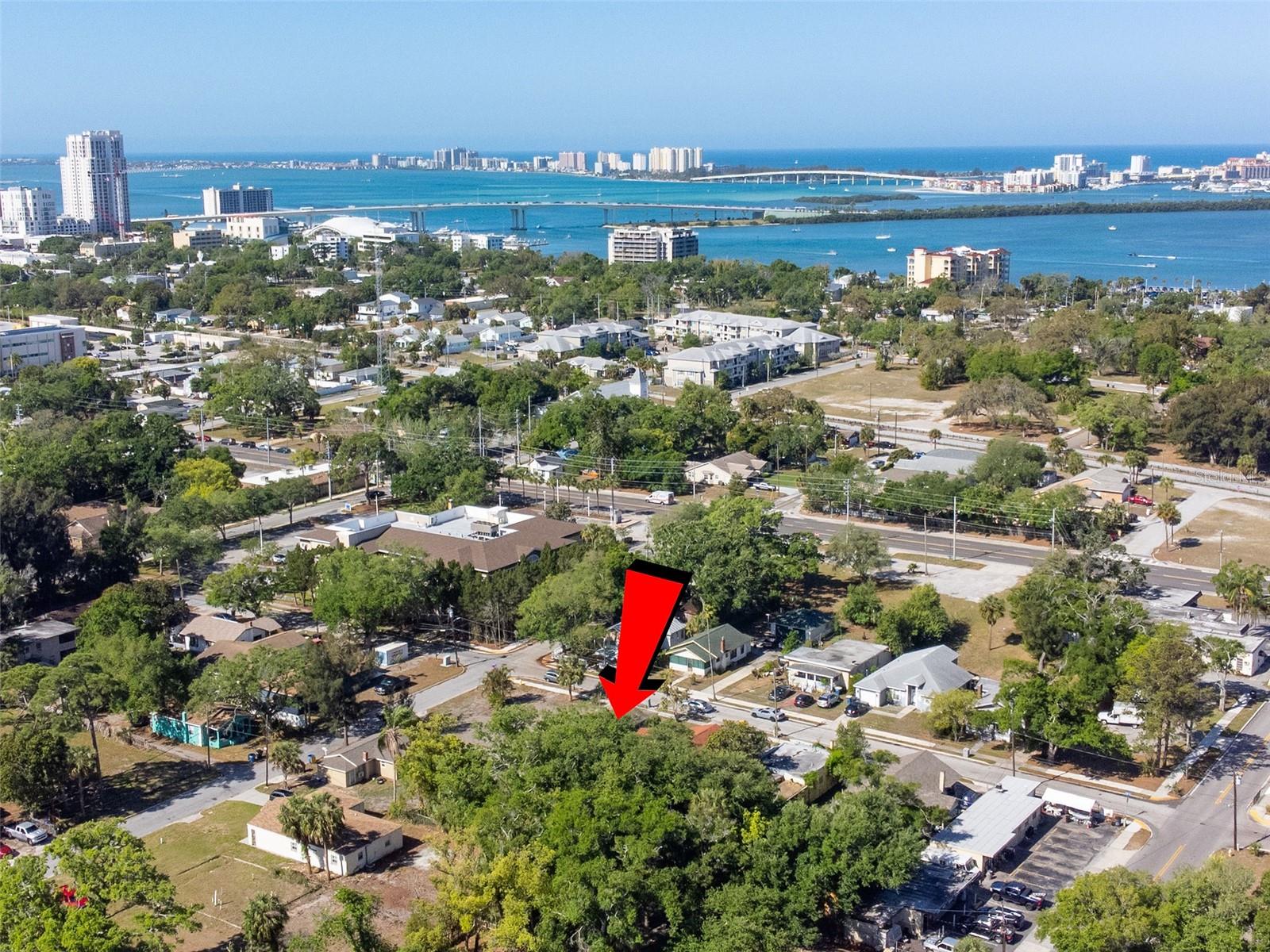 903 VINE AVE, CLEARWATER, FL, 33755