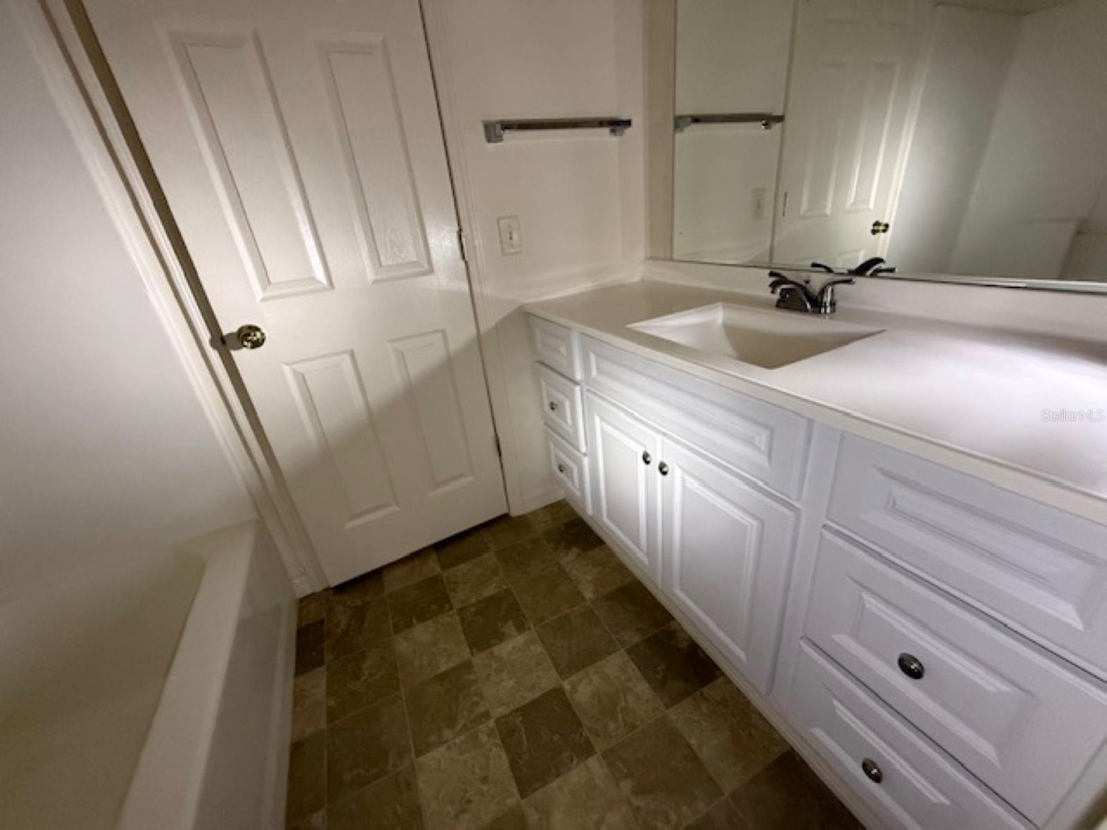 17412 SE 81ST NEWBERRY CT, THE VILLAGES, FL, 32162