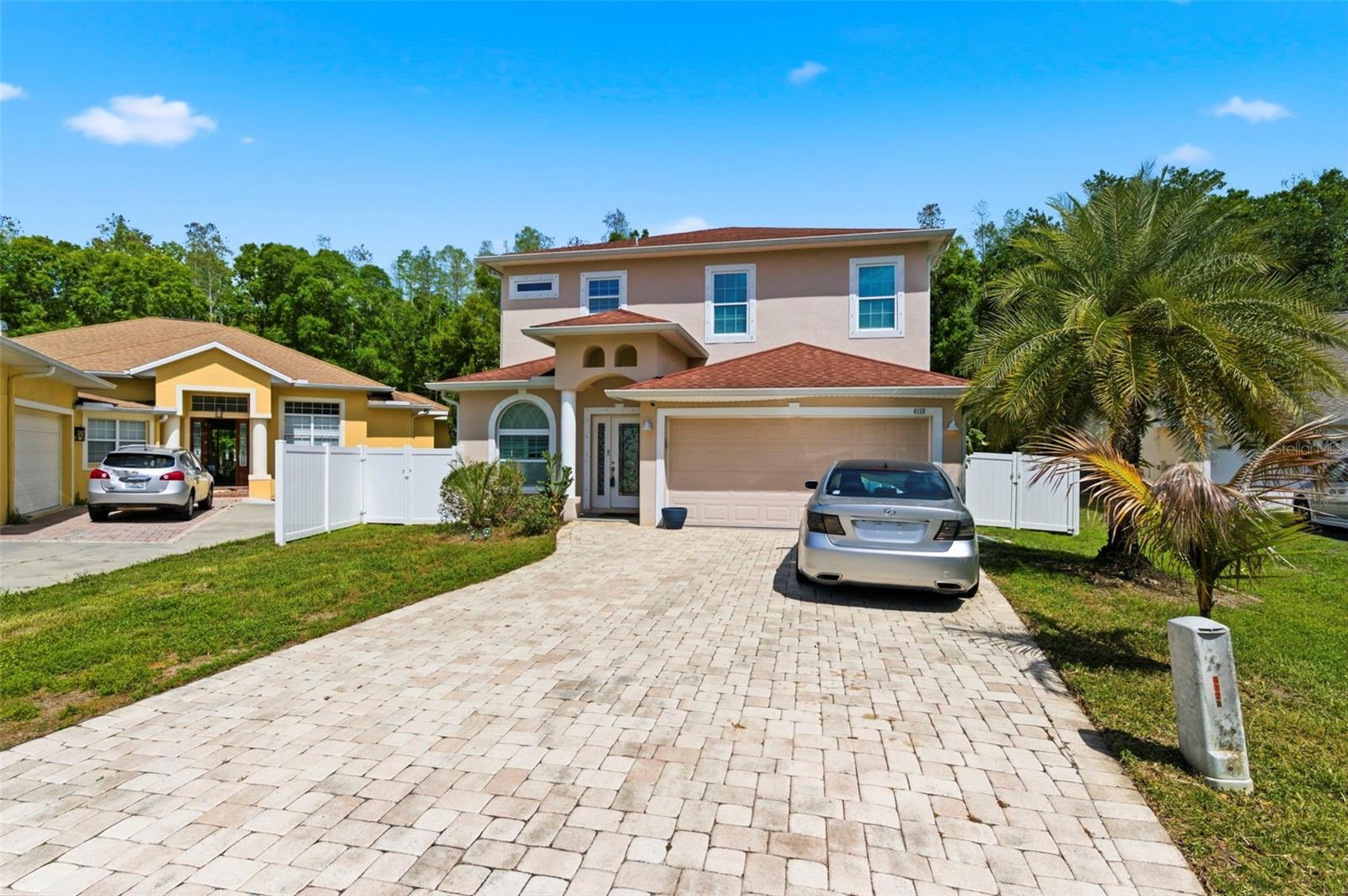 4118 WOODACRE LN, TAMPA, FL, 33624