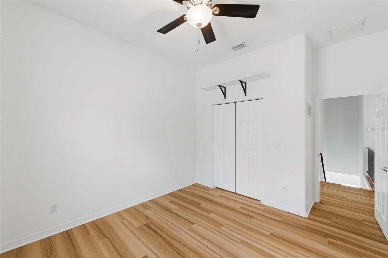 4118 WOODACRE LN, TAMPA, FL, 33624