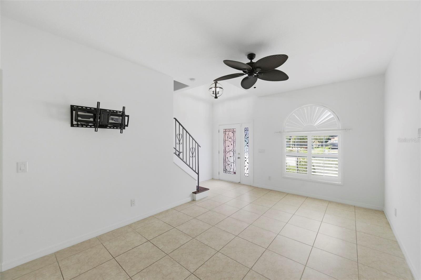 4118 WOODACRE LN, TAMPA, FL, 33624