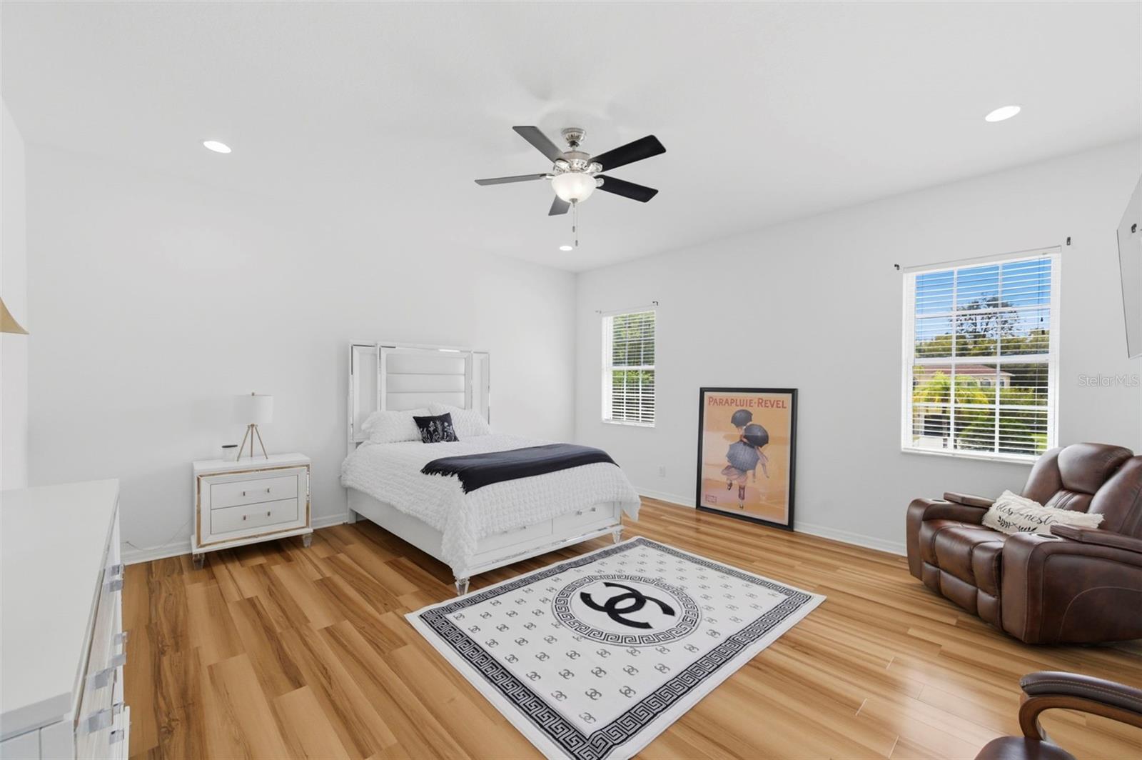 4118 WOODACRE LN, TAMPA, FL, 33624
