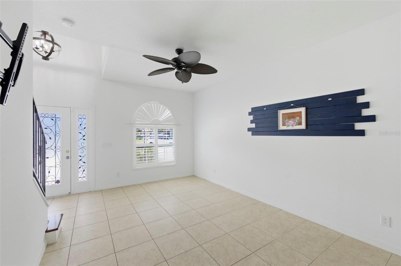 4118 WOODACRE LN, TAMPA, FL, 33624