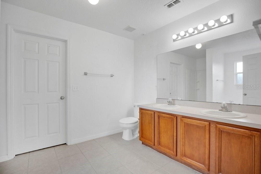 161 WALNUT CREST RUN, SANFORD, FL, 32771