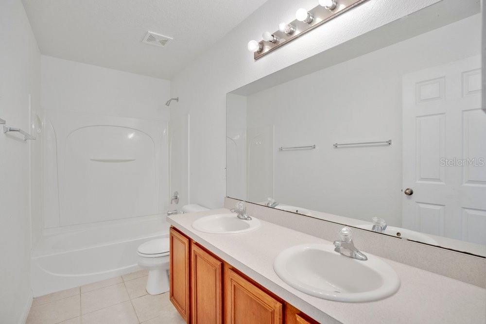 161 WALNUT CREST RUN, SANFORD, FL, 32771