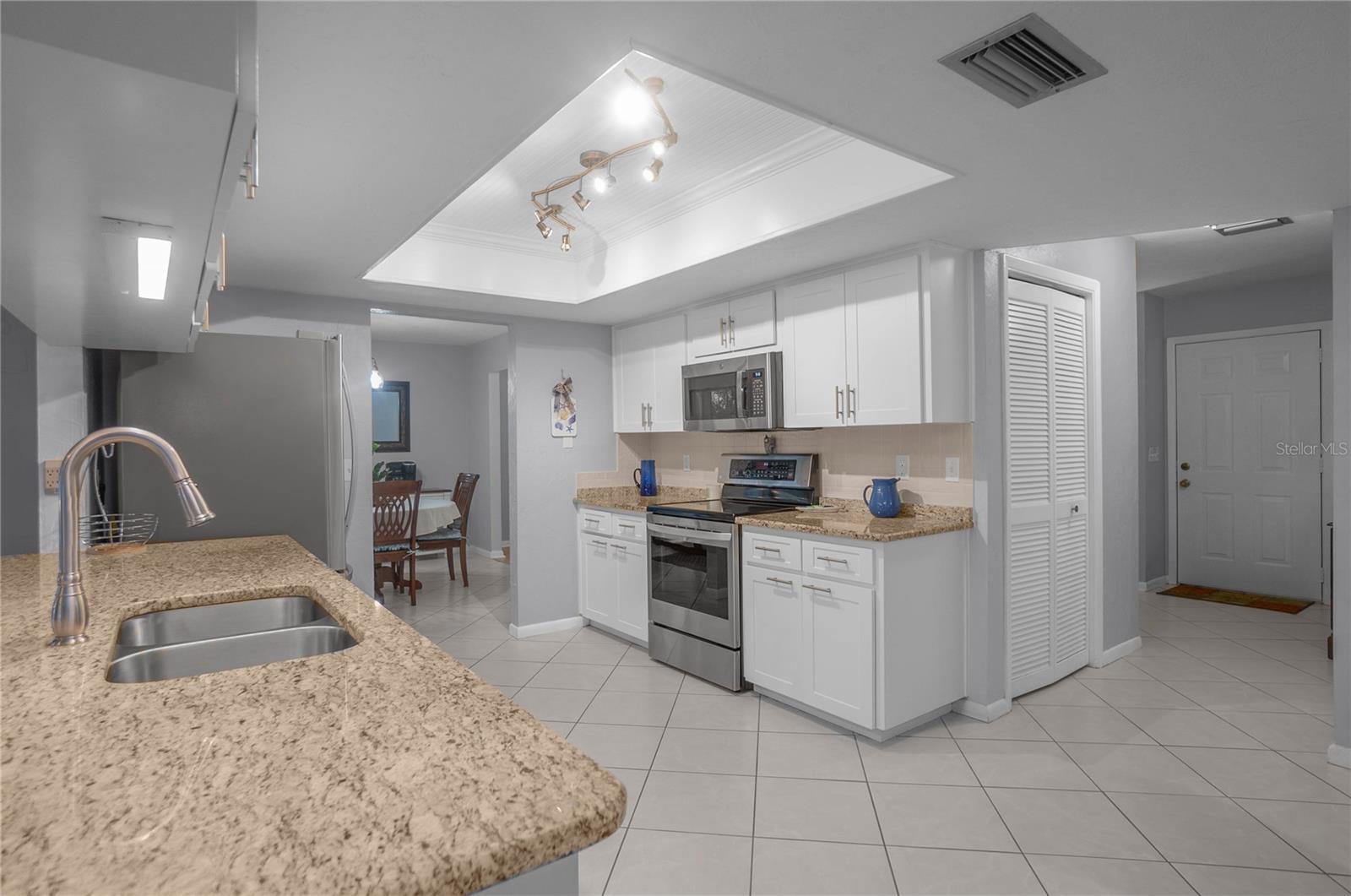 20 SYCAMORE CT E, HOMOSASSA, FL, 34446