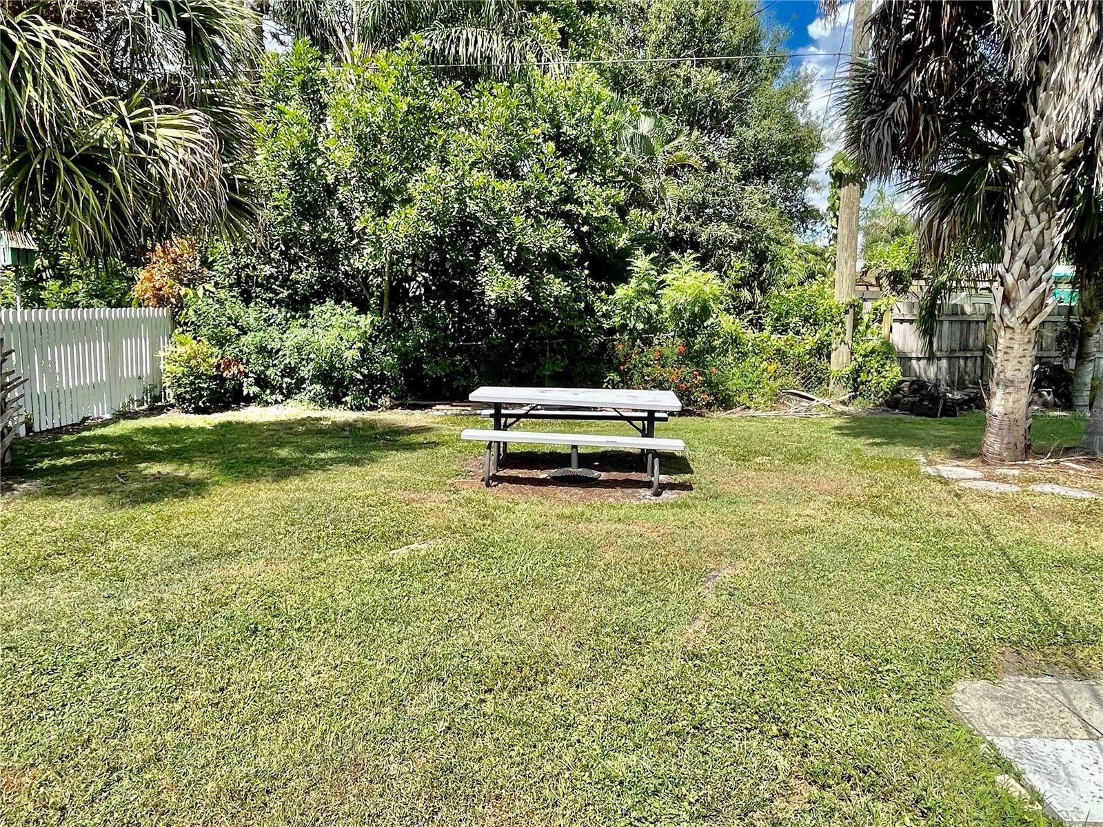 3174 REGATTA CIR, SARASOTA, FL, 34231