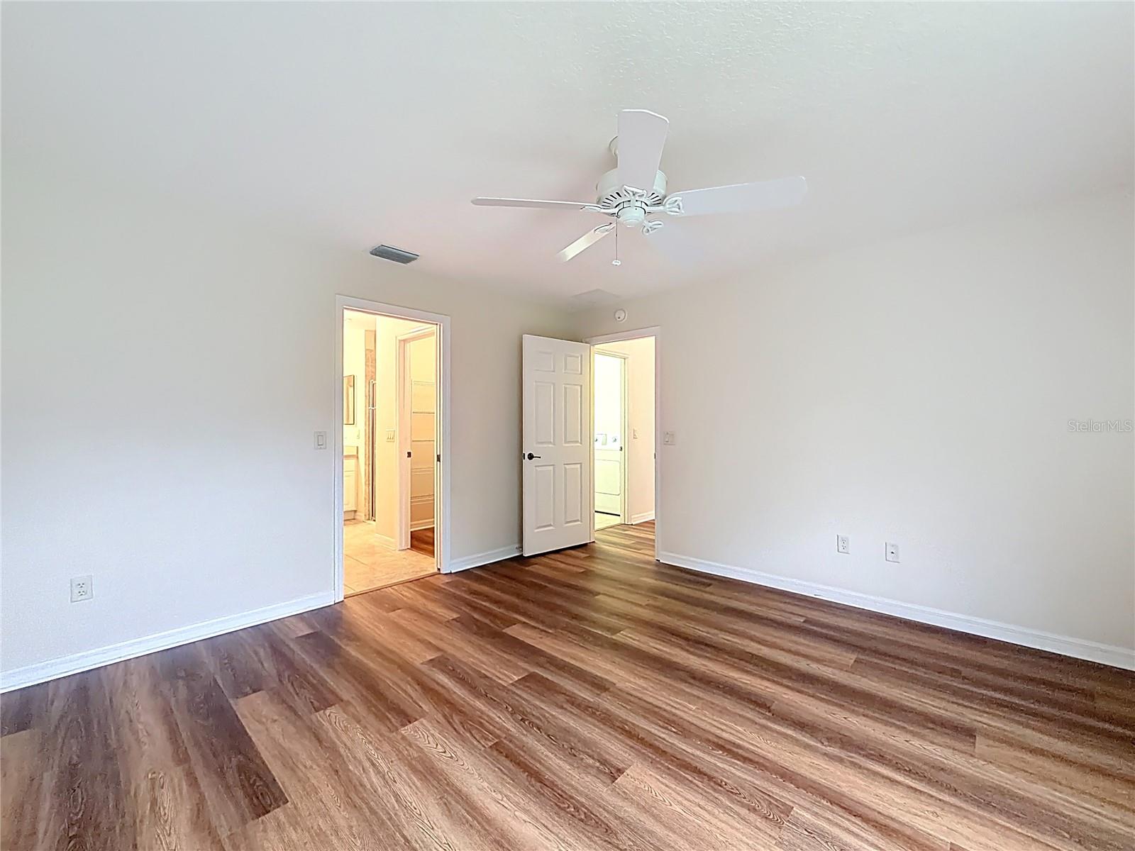 2530 FOXBRIDGE TER, THE VILLAGES, FL, 32162