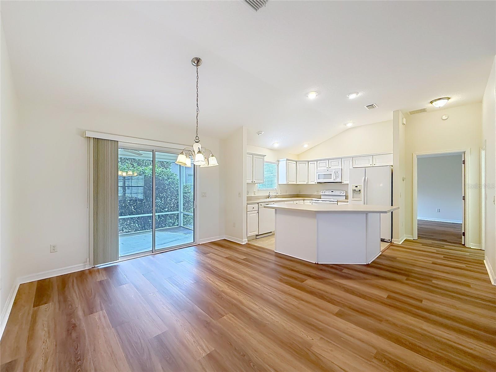 2530 FOXBRIDGE TER, THE VILLAGES, FL, 32162