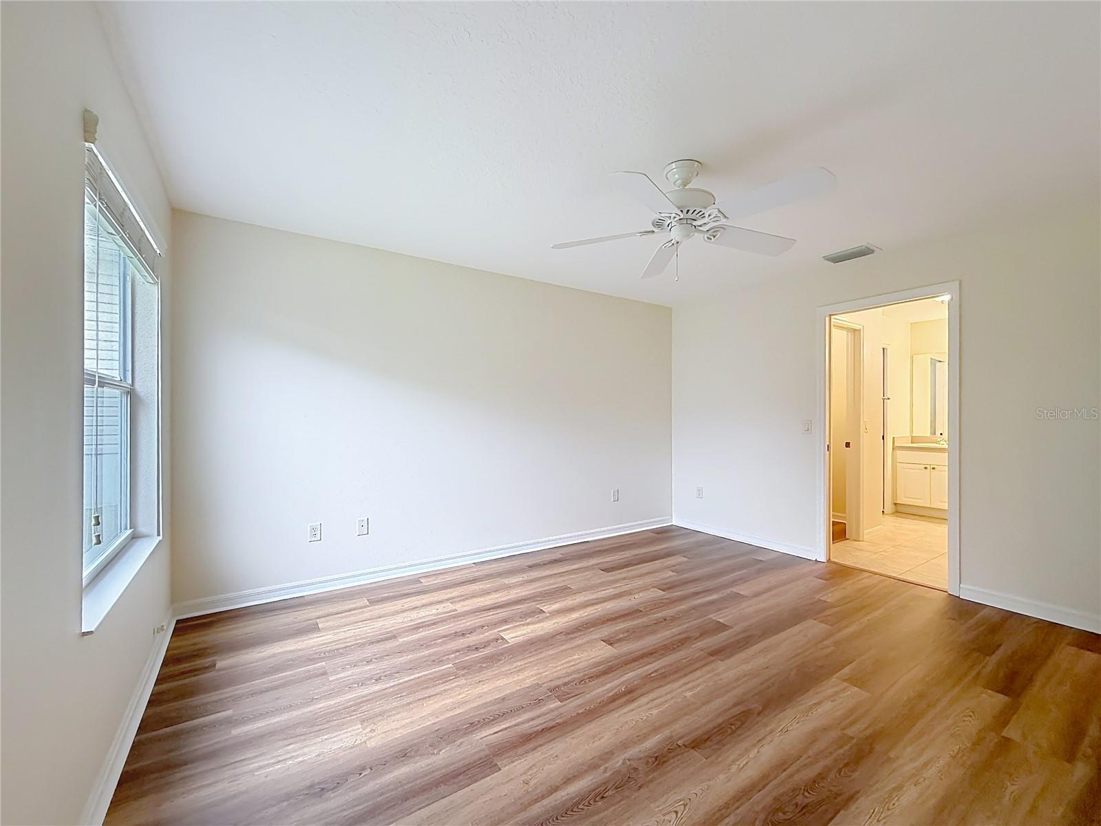2530 FOXBRIDGE TER, THE VILLAGES, FL, 32162