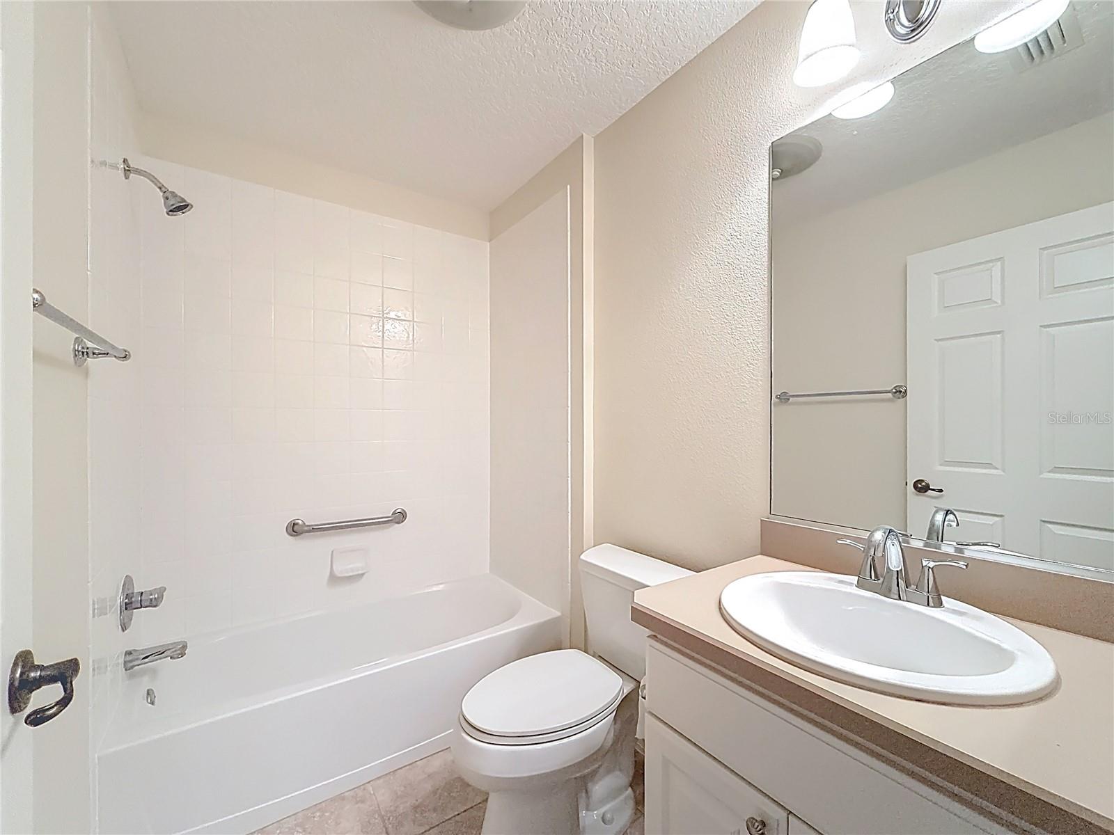 2530 FOXBRIDGE TER, THE VILLAGES, FL, 32162