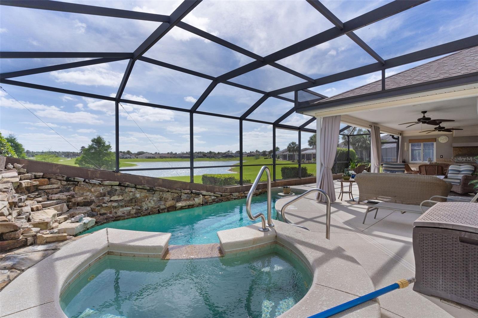 1251 EUREKA MILL RUN, THE VILLAGES, FL, 32162