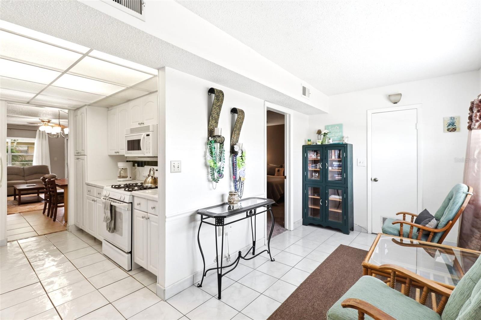 10034 64TH AVE N #3, ST PETERSBURG, FL, 33708