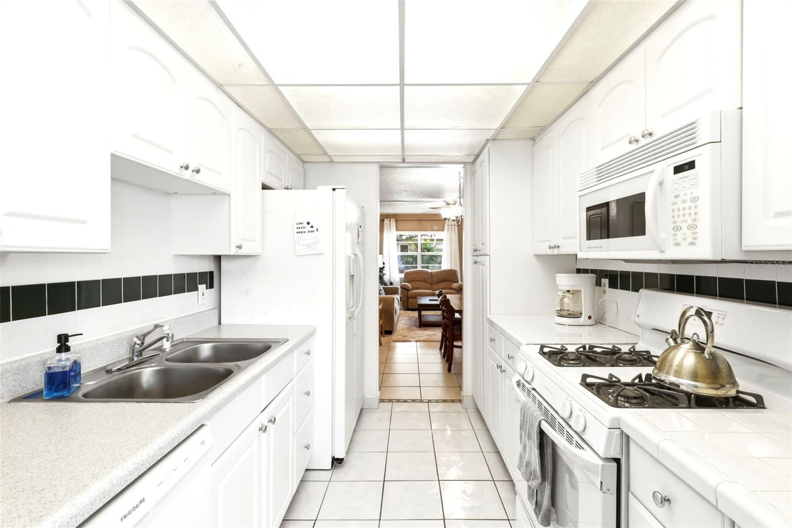 10034 64TH AVE N #3, ST PETERSBURG, FL, 33708