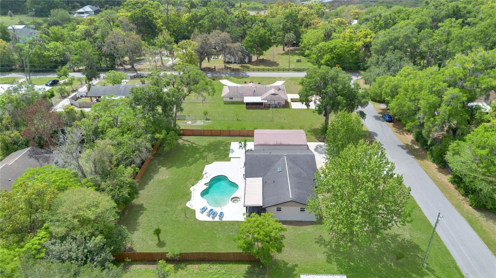 1675 N CLARA AVE, DELAND, FL, 32720