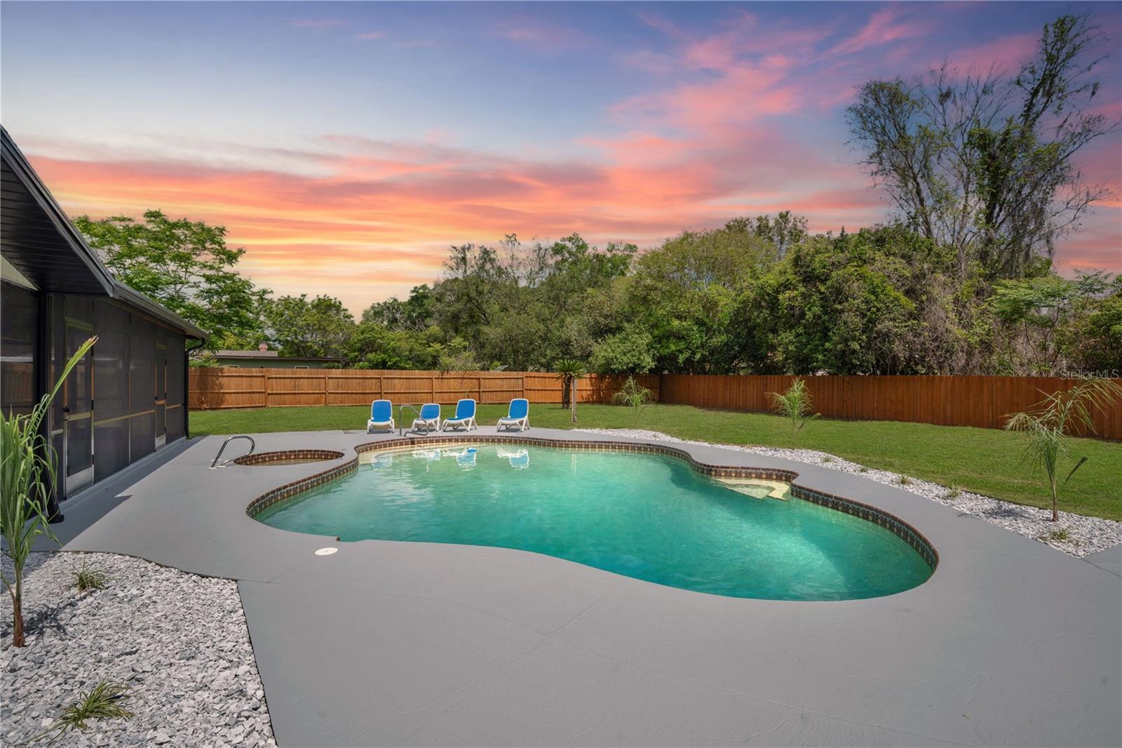 1675 N CLARA AVE, DELAND, FL, 32720