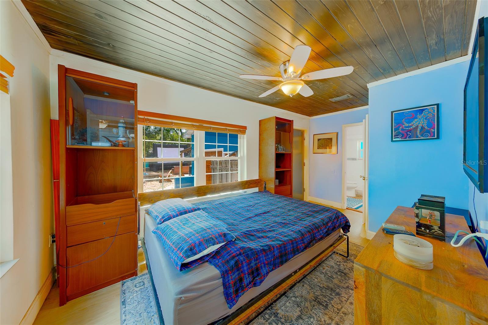 636 37TH AVE S, ST PETERSBURG, FL, 33705