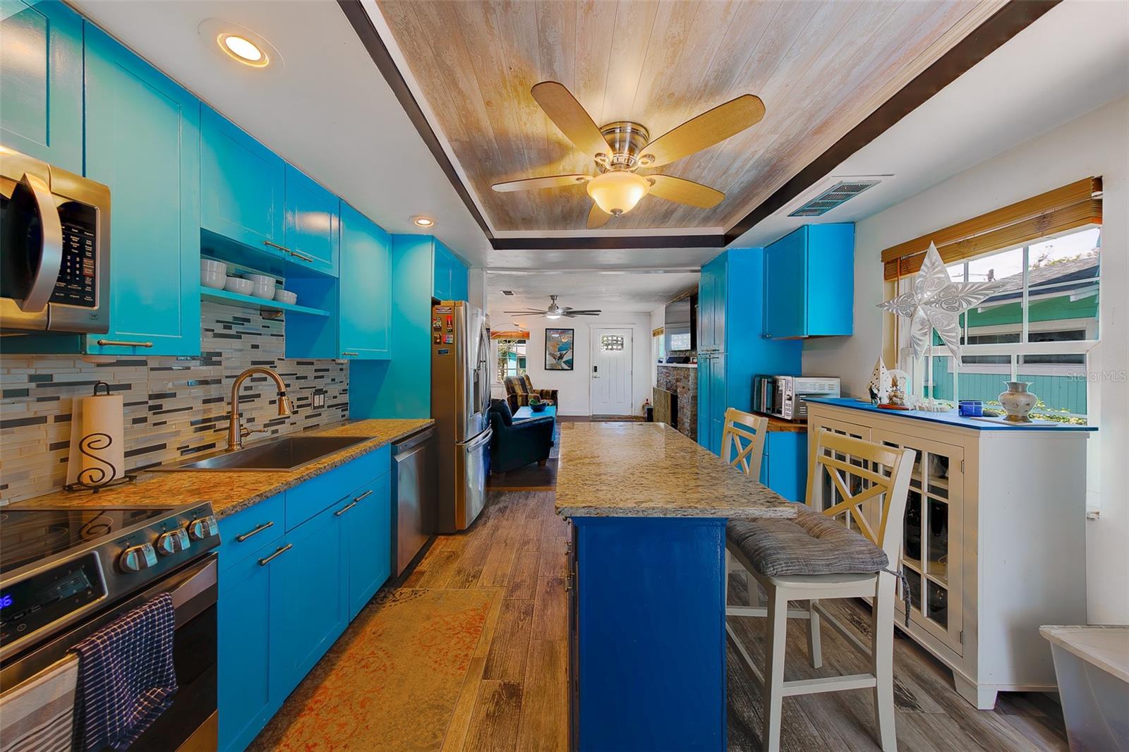 636 37TH AVE S, ST PETERSBURG, FL, 33705