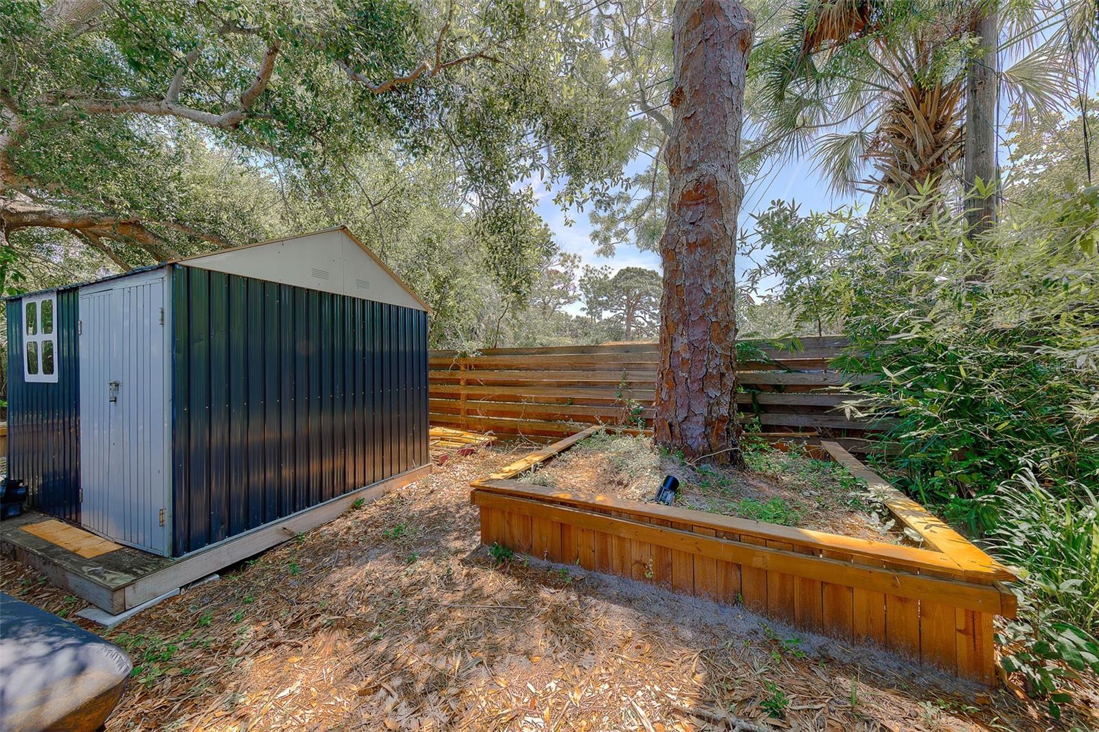 636 37TH AVE S, ST PETERSBURG, FL, 33705