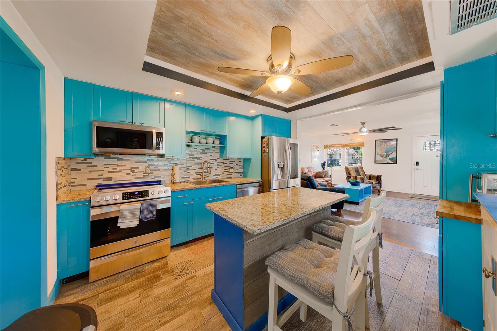 636 37TH AVE S, ST PETERSBURG, FL, 33705