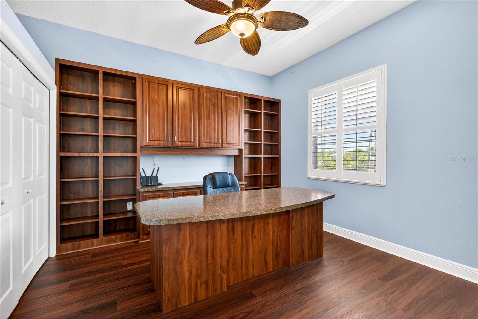 821 BLUE HERON BLVD, RUSKIN, FL, 33570