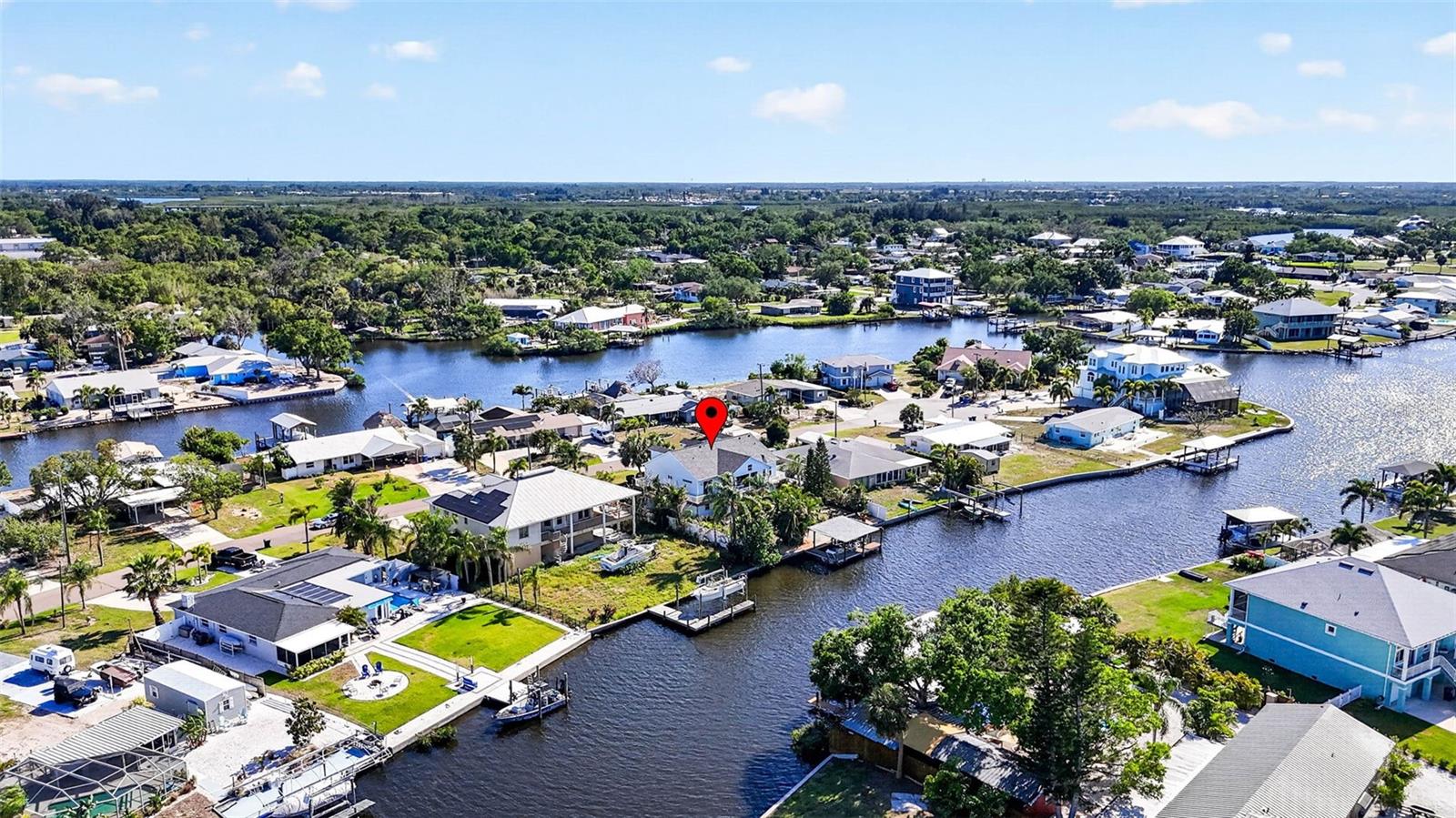 821 BLUE HERON BLVD, RUSKIN, FL, 33570