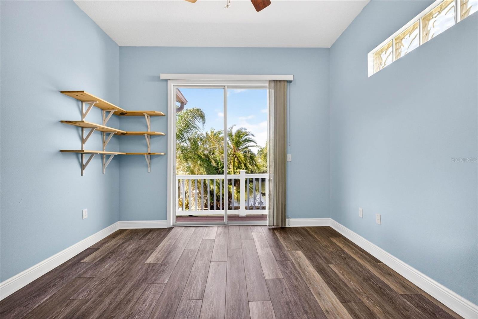 821 BLUE HERON BLVD, RUSKIN, FL, 33570