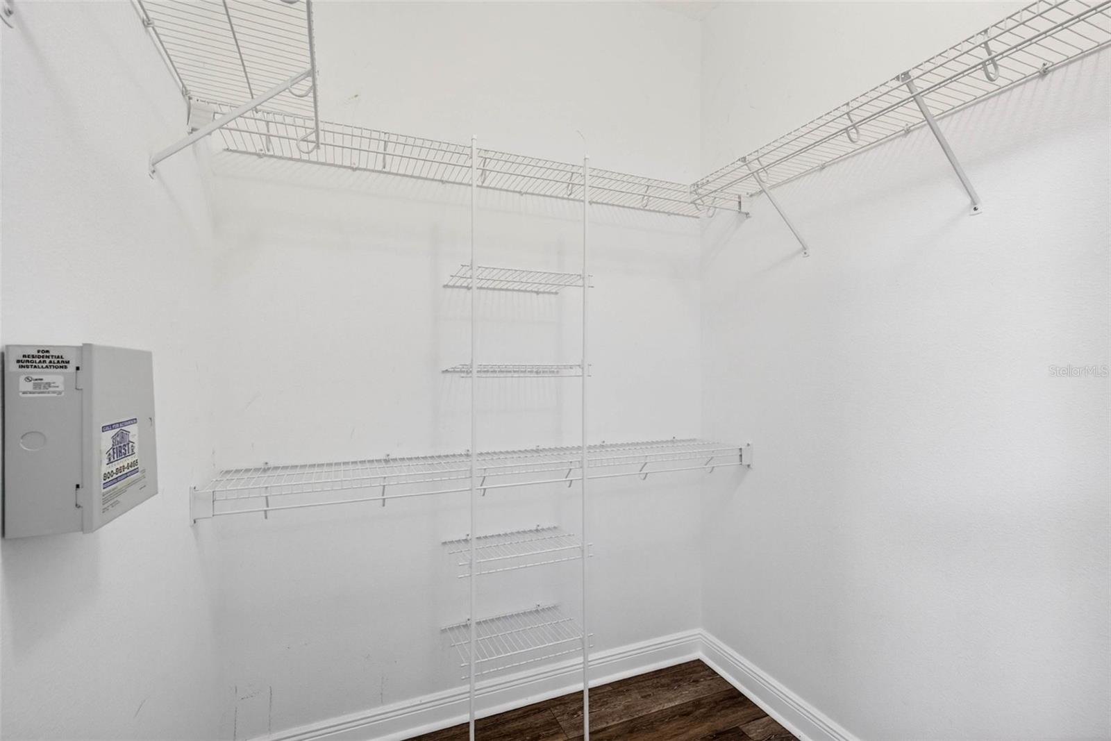 821 BLUE HERON BLVD, RUSKIN, FL, 33570