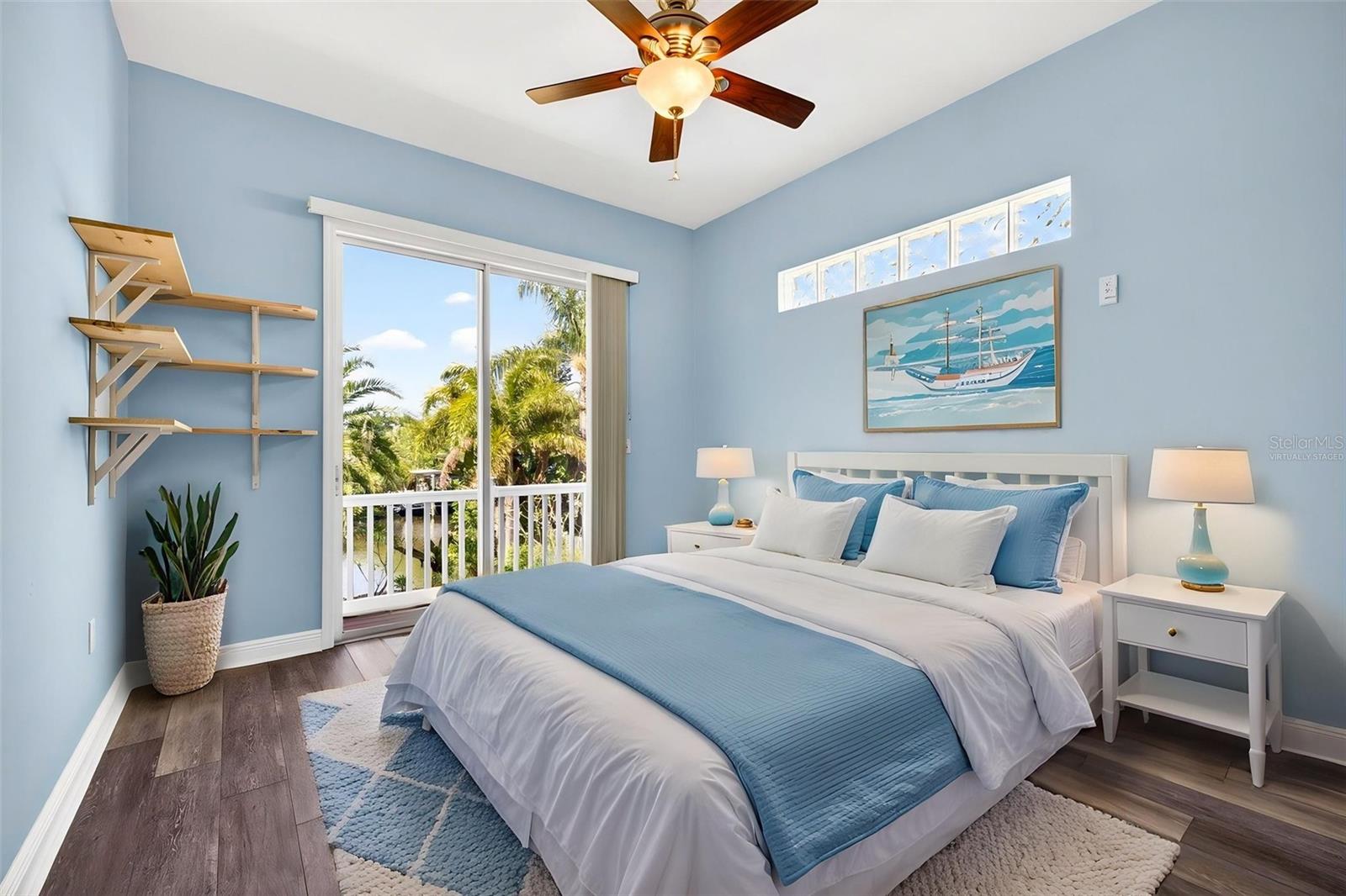 821 BLUE HERON BLVD, RUSKIN, FL, 33570