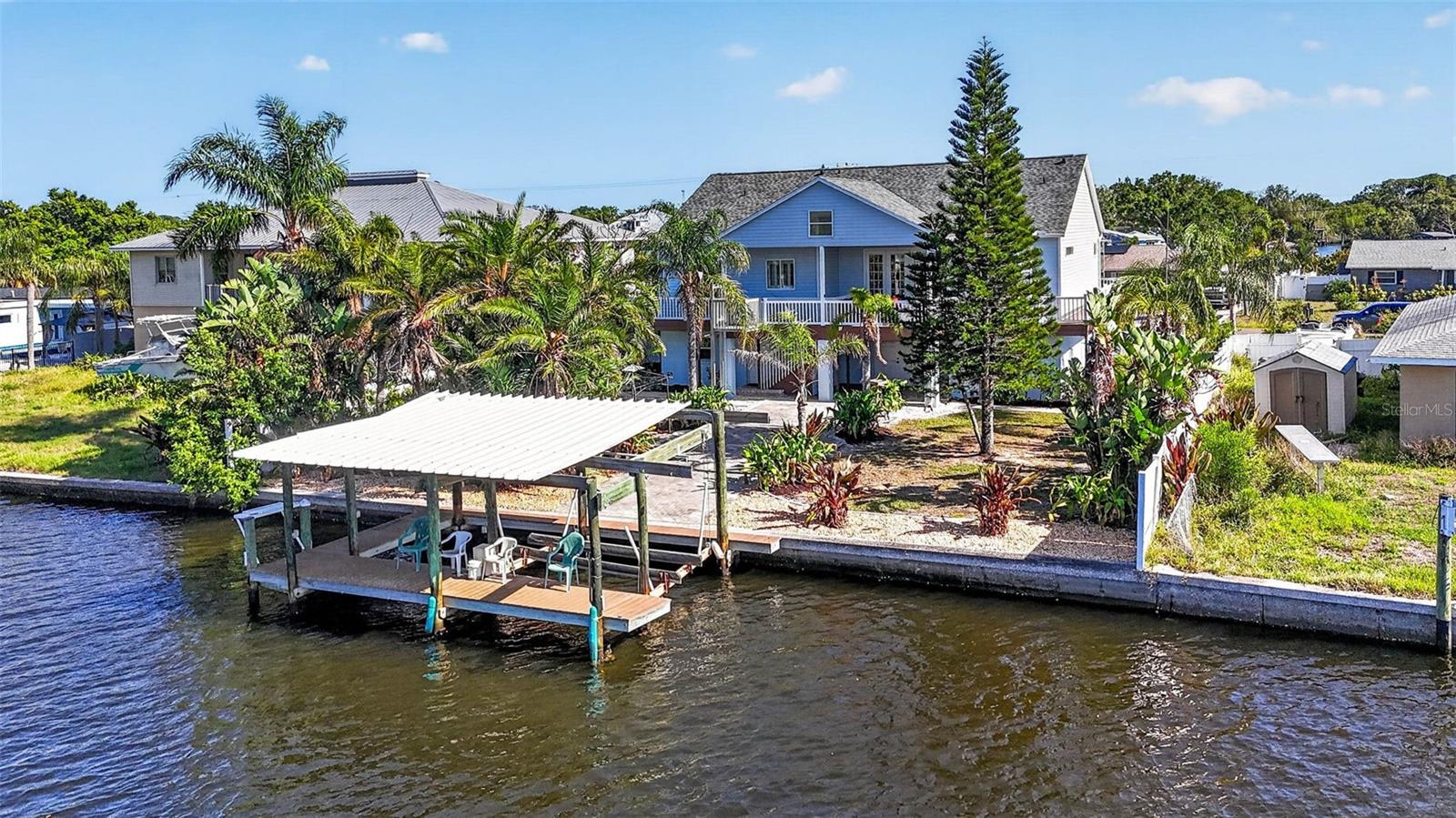 821 BLUE HERON BLVD, RUSKIN, FL, 33570