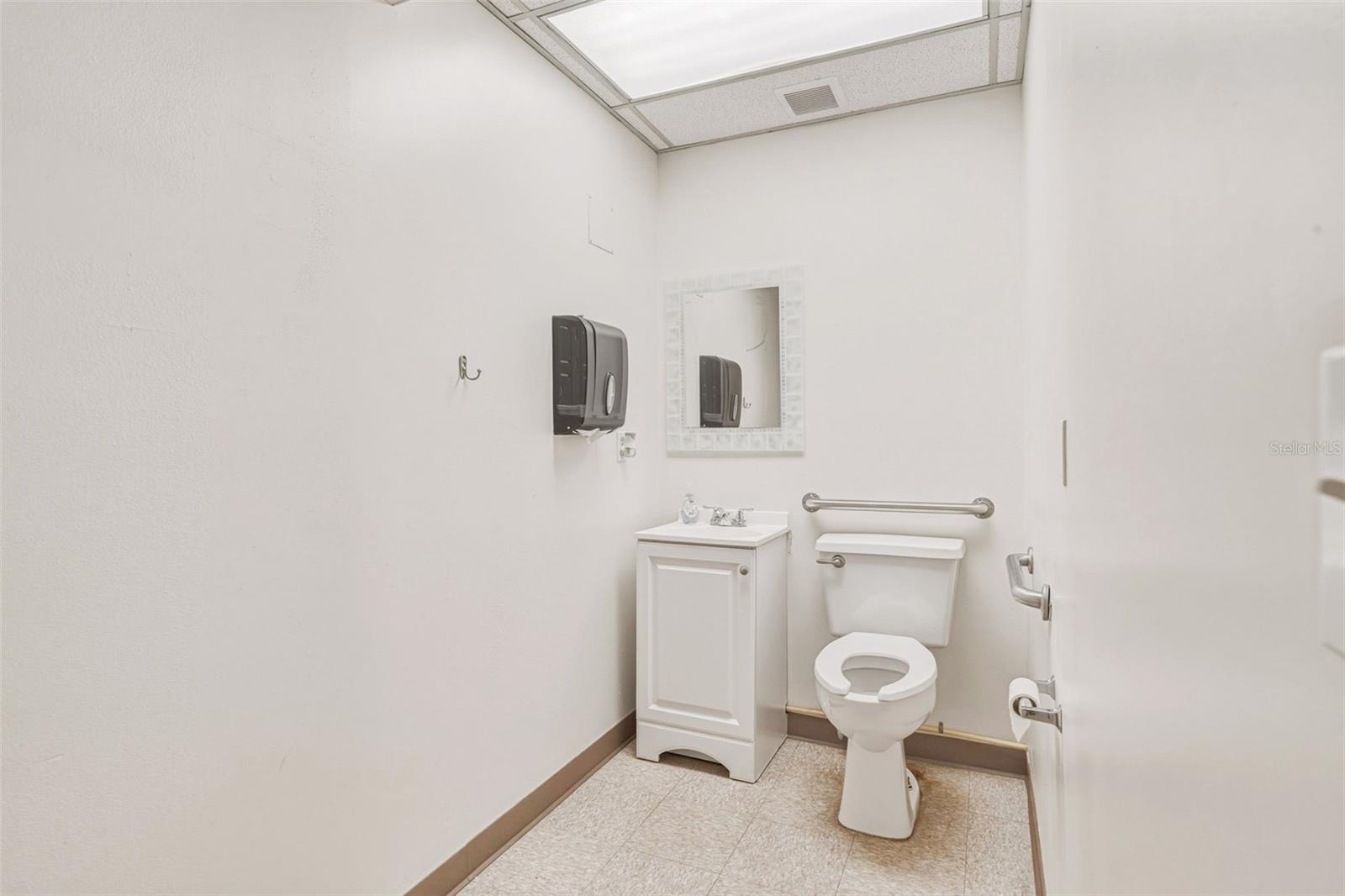 501 S INDIANA AVE, ENGLEWOOD, FL, 34223