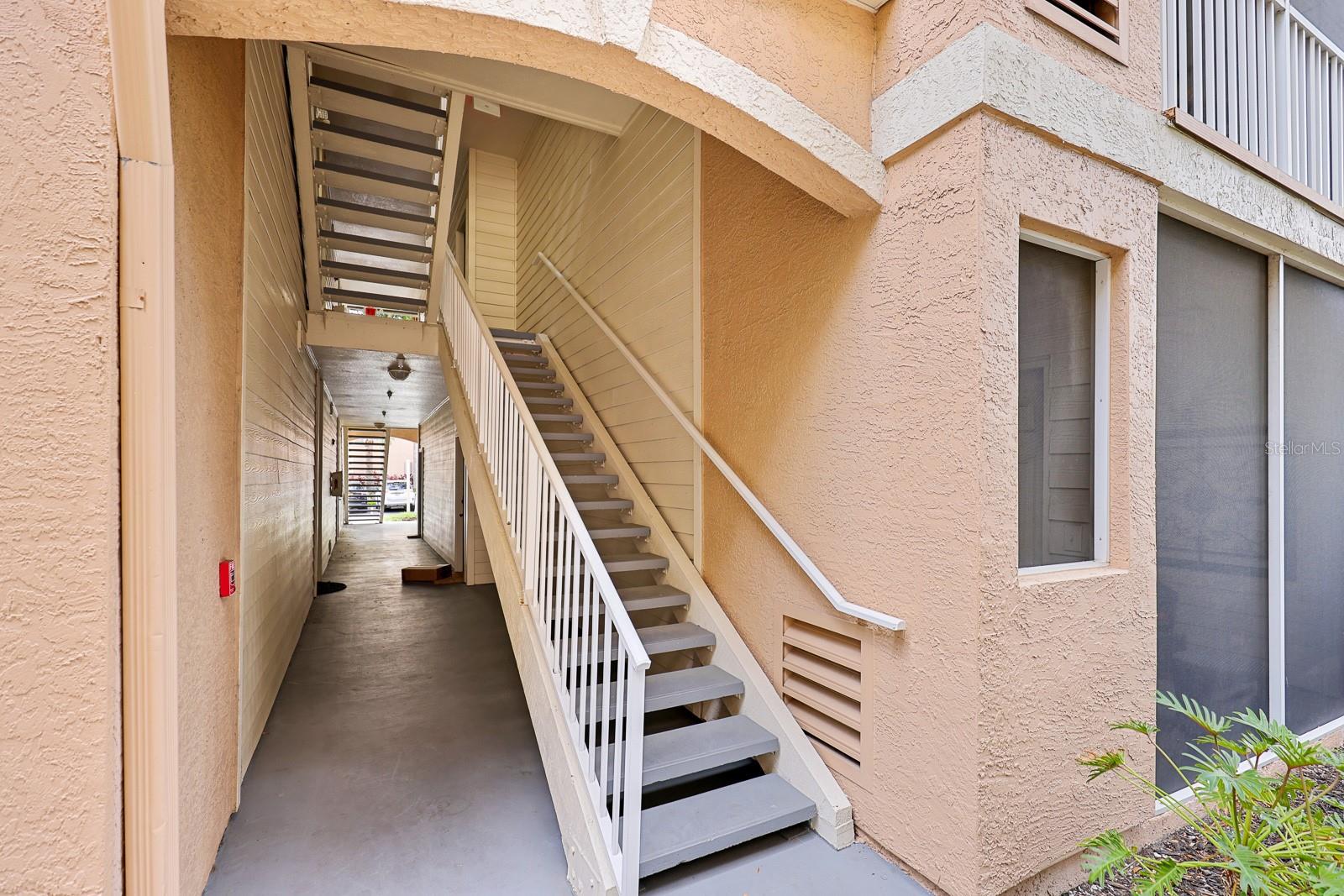 5302 BAY CLUB CIR, TAMPA, FL, 33607