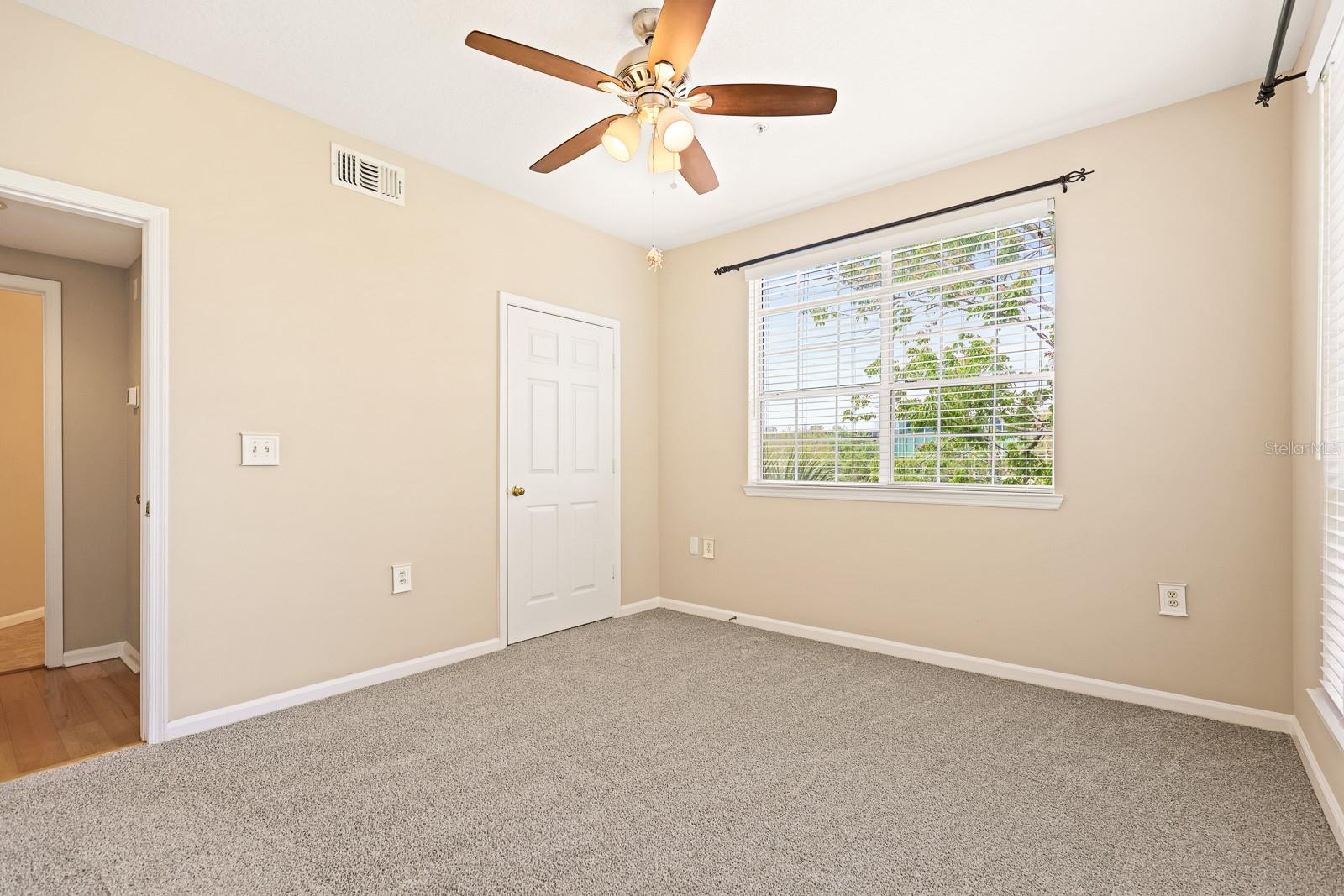 5302 BAY CLUB CIR, TAMPA, FL, 33607