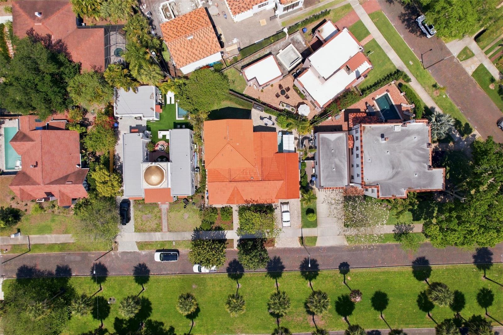 125 23RD AVE NE, ST PETERSBURG, FL, 33704