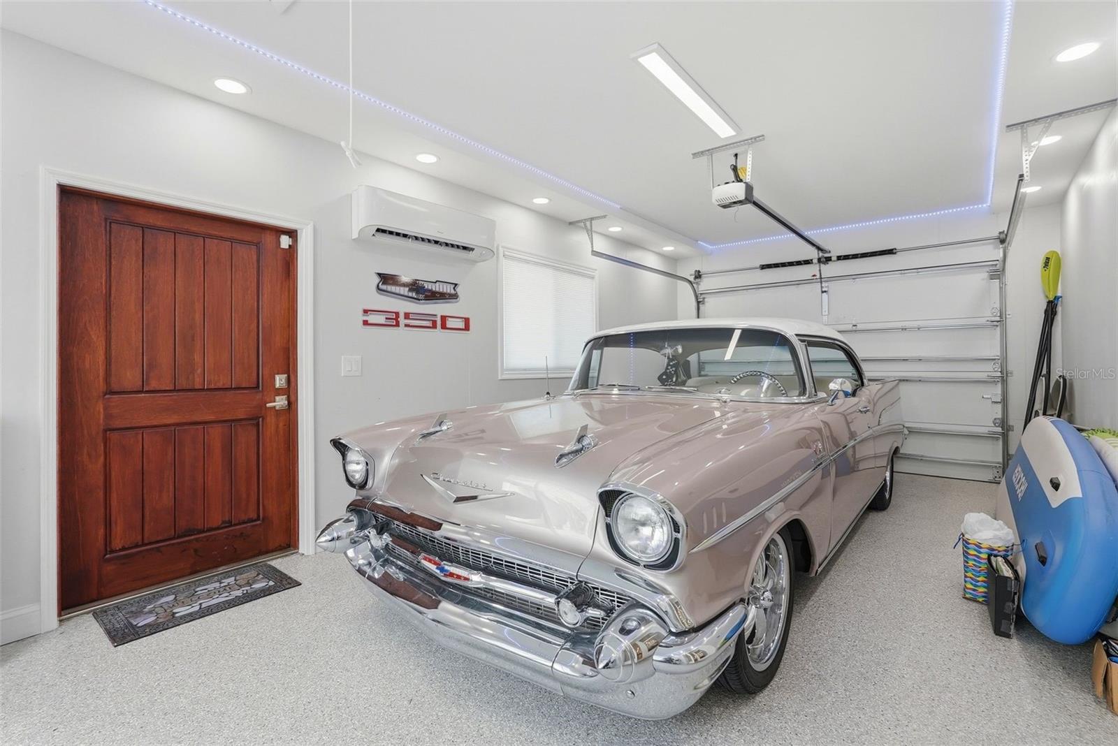 125 23RD AVE NE, ST PETERSBURG, FL, 33704