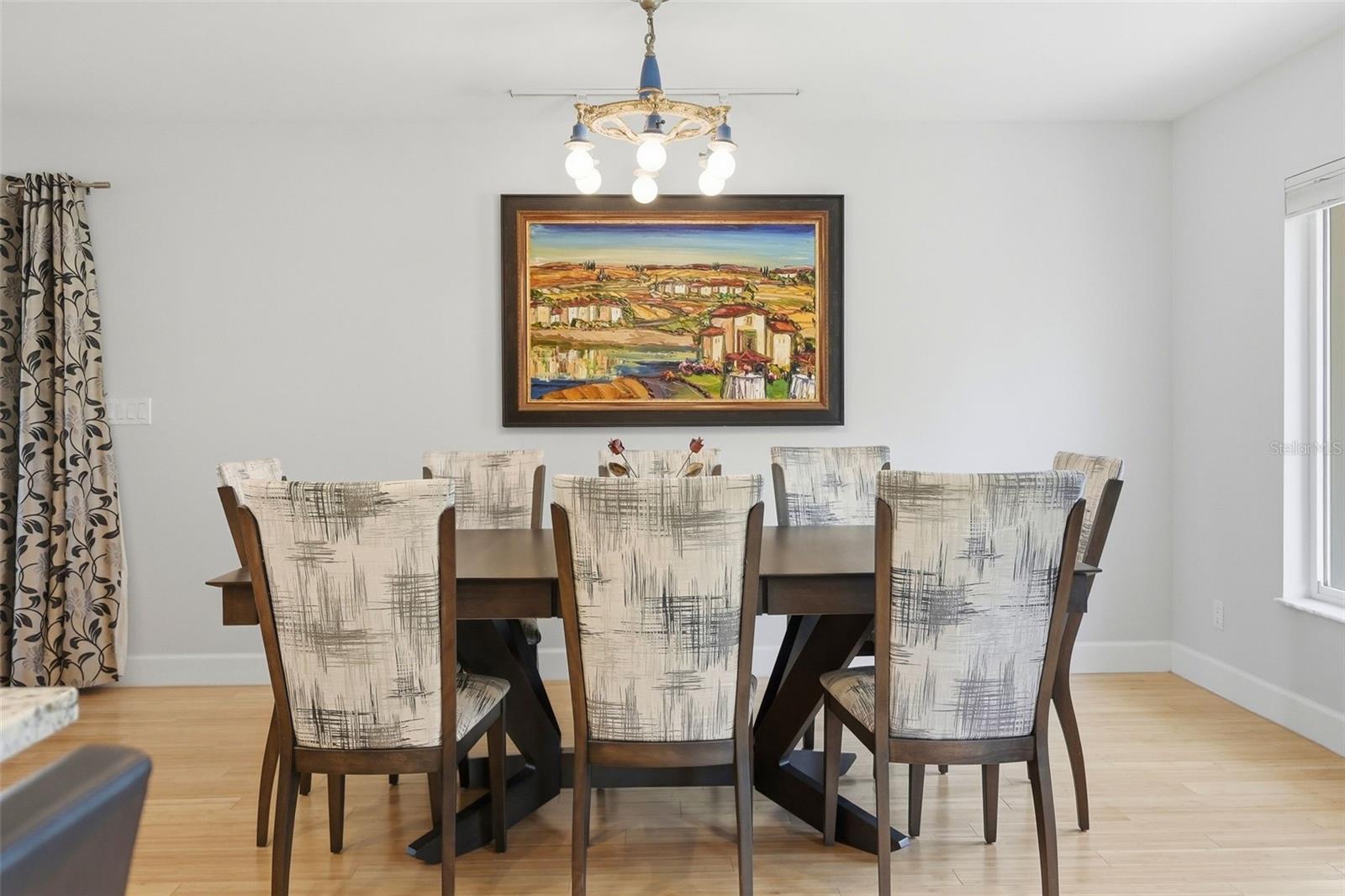 125 23RD AVE NE, ST PETERSBURG, FL, 33704