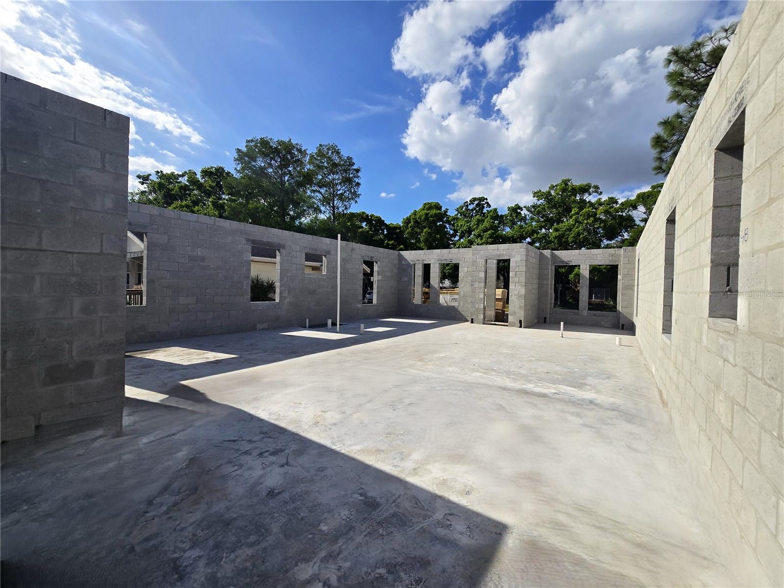 2526 40TH AVE N, ST PETERSBURG, FL, 33714