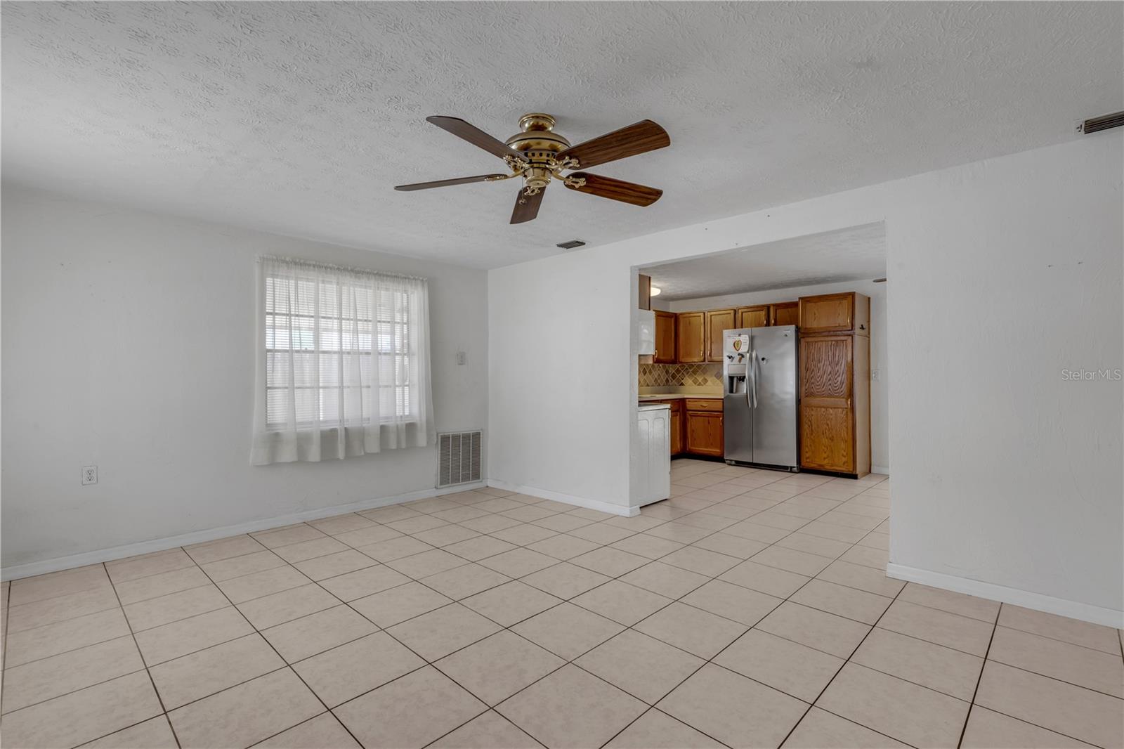 114 W PINE BLUFF ST, EDGEWATER, FL, 32132