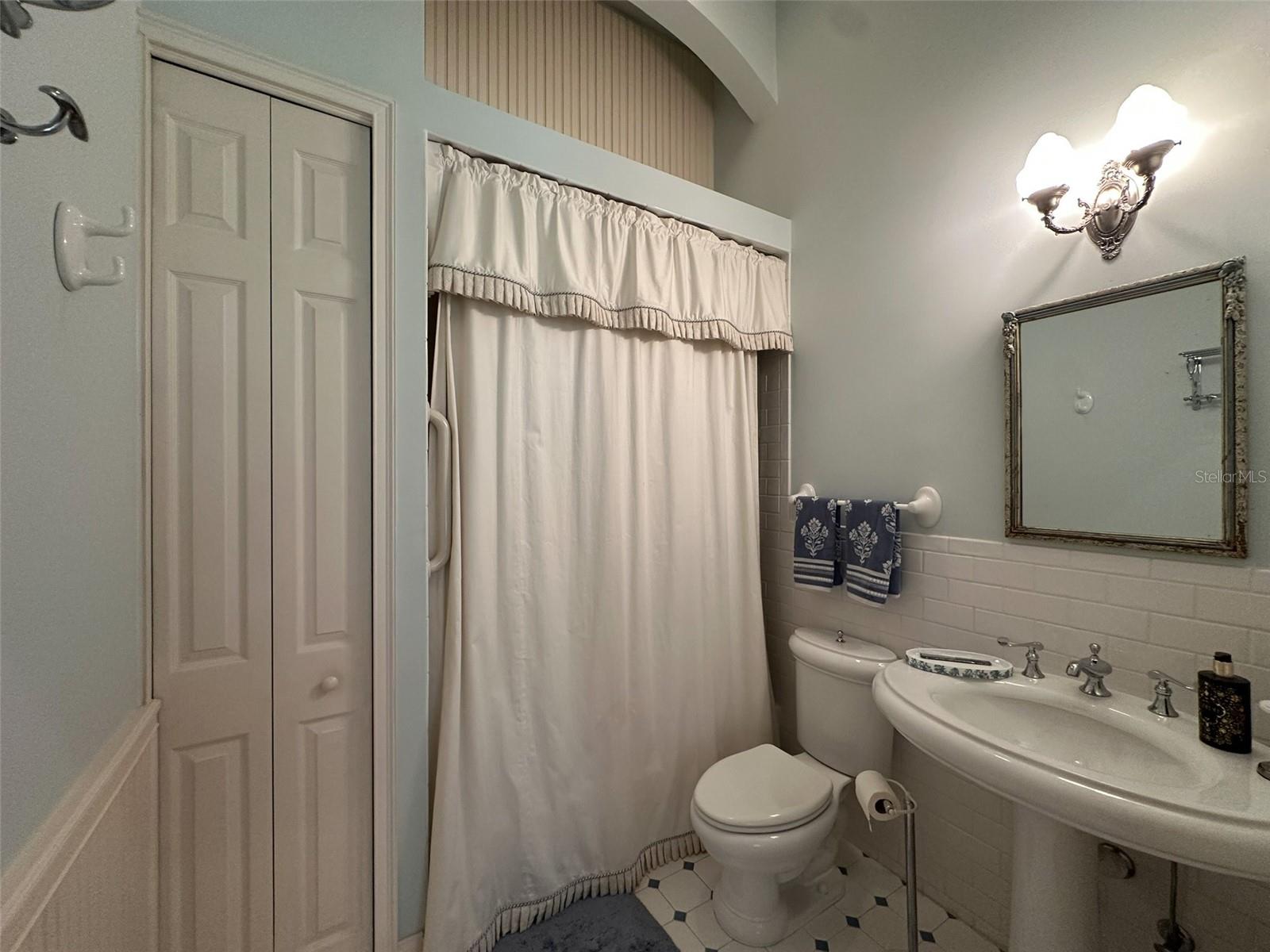 6425 NW 202ND PL, MICANOPY, FL, 32667