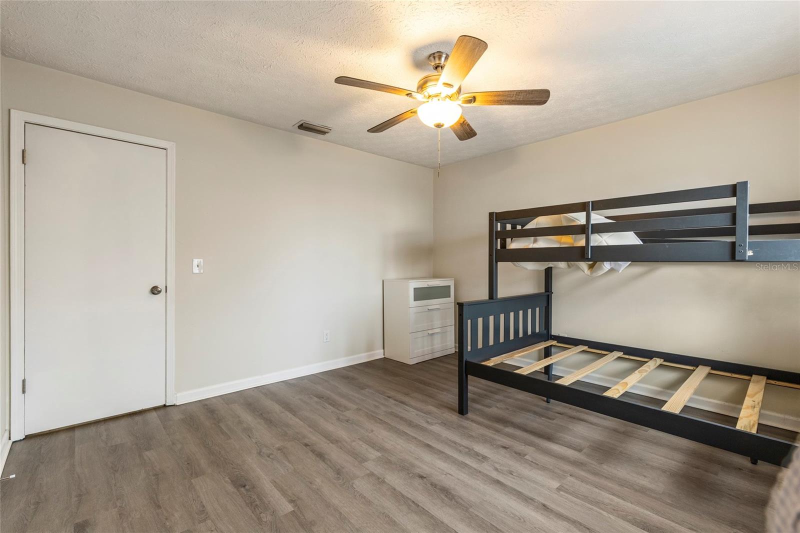 4955 KNIGHTSBRIDGE CIR N, JACKSONVILLE, FL, 32244