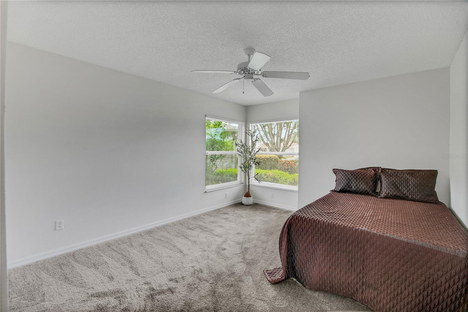 333 RANCHWOOD DR, LEESBURG, FL, 34748