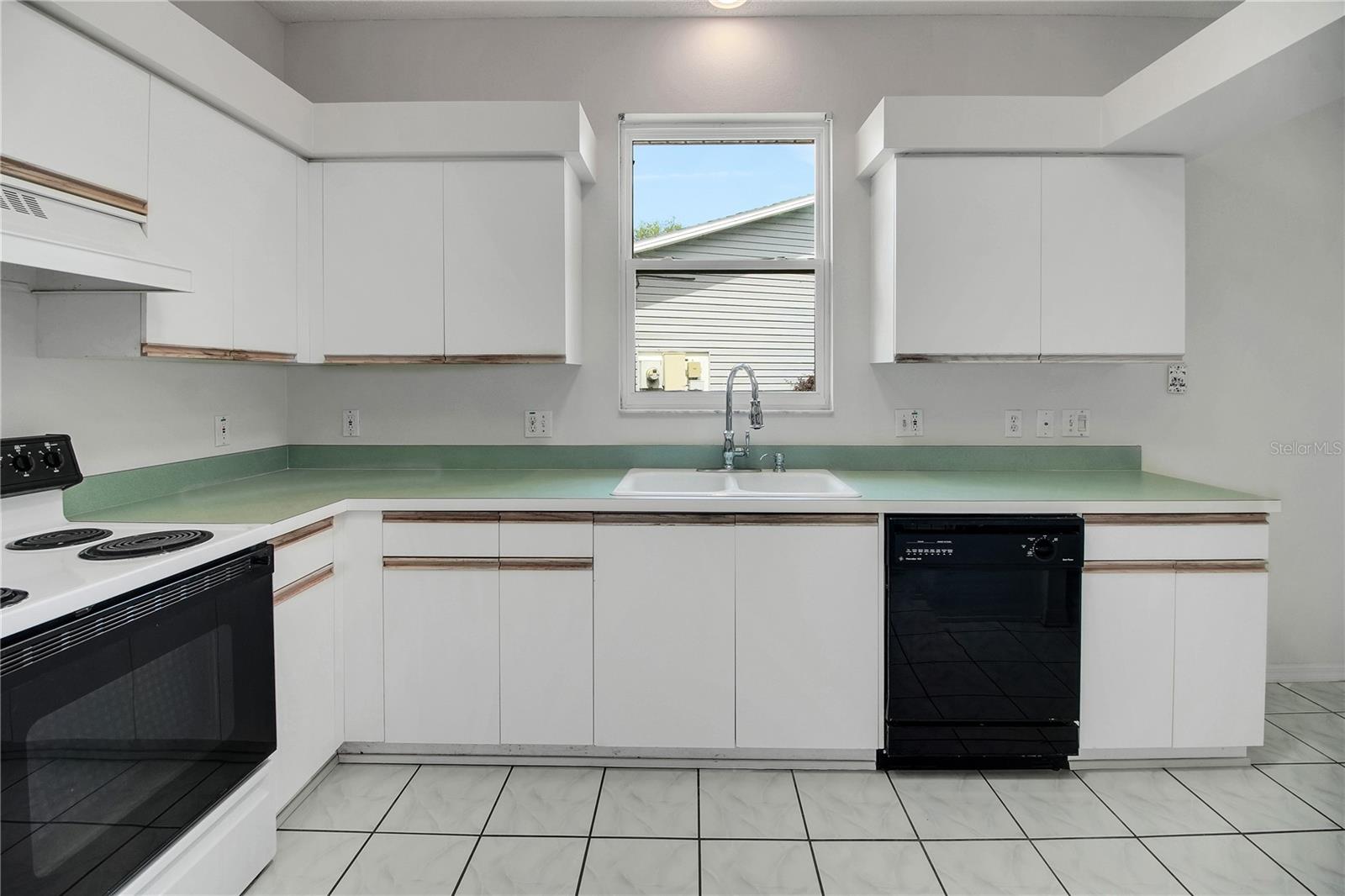 333 RANCHWOOD DR, LEESBURG, FL, 34748