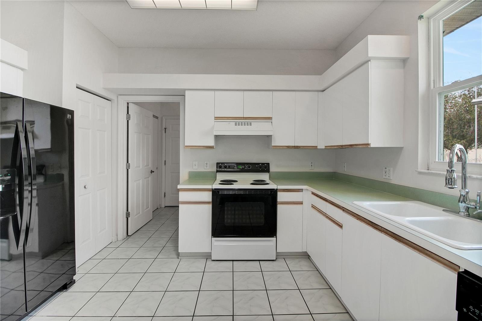 333 RANCHWOOD DR, LEESBURG, FL, 34748