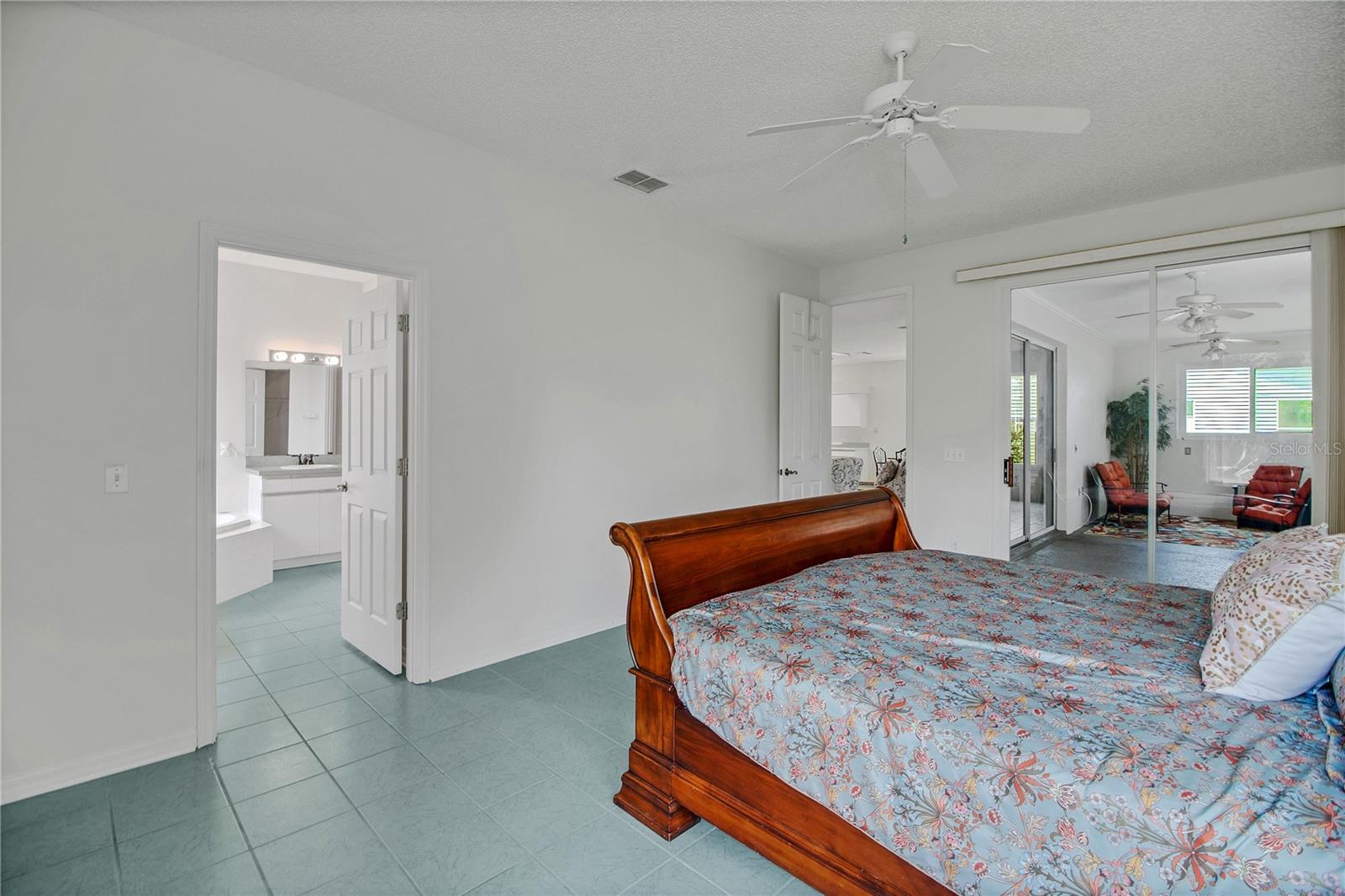 333 RANCHWOOD DR, LEESBURG, FL, 34748