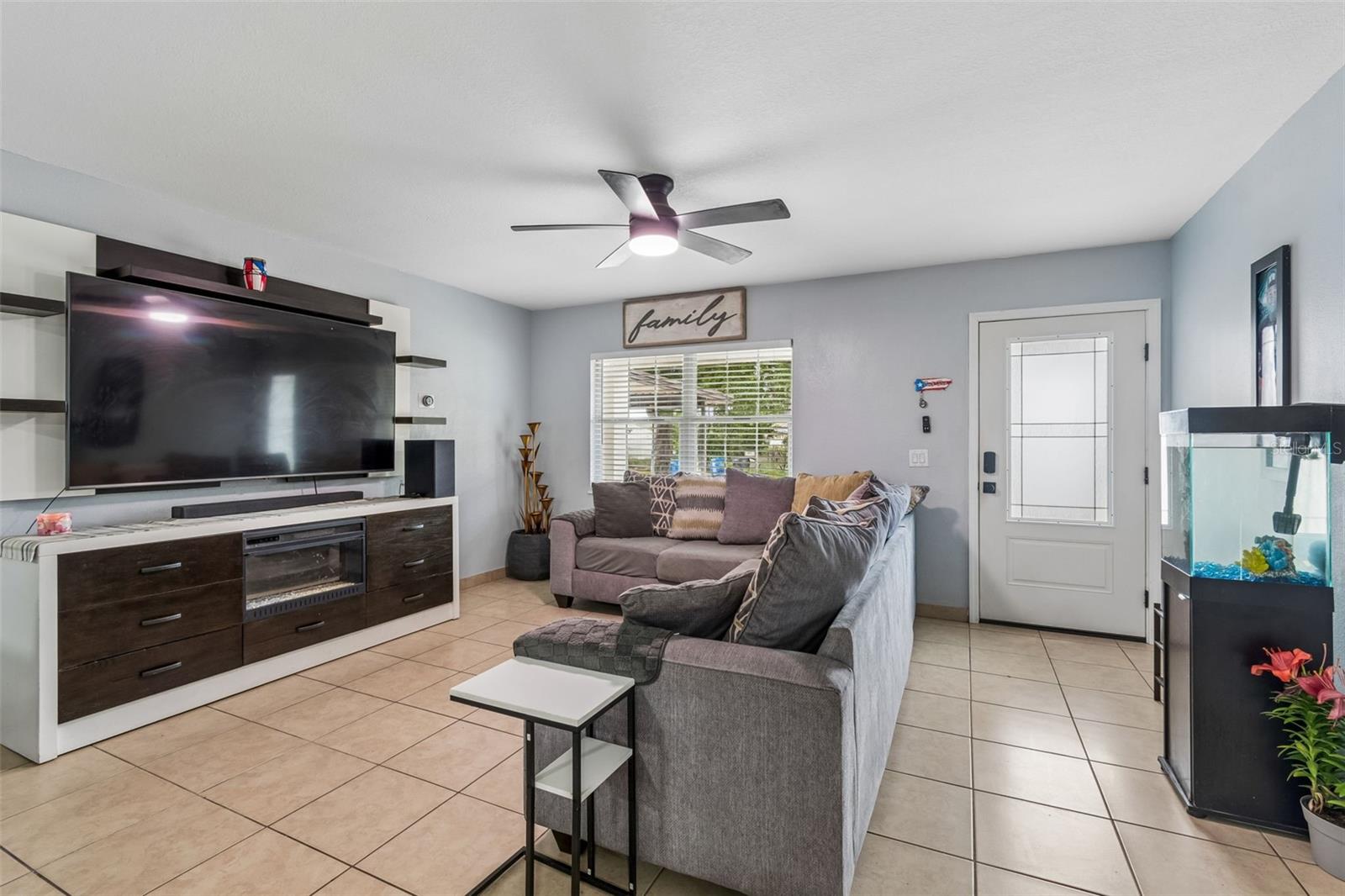 7705 JACKSON SPRINGS RD, TAMPA, FL, 33615